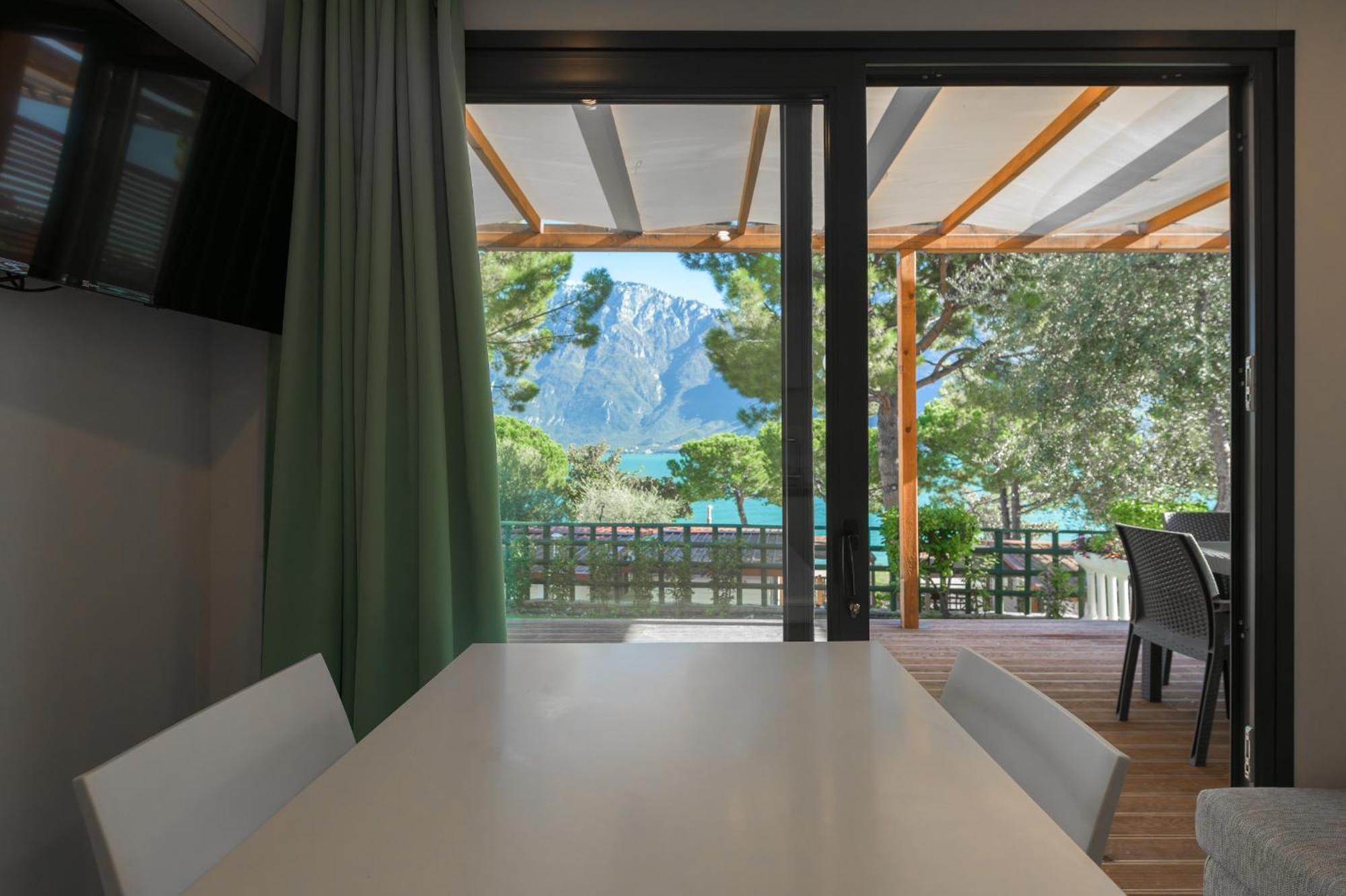 Camping Park Garda Limone sul Garda Exterior photo