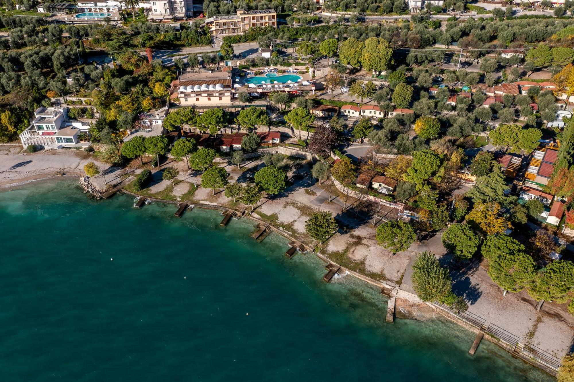 Camping Park Garda Limone sul Garda Exterior photo
