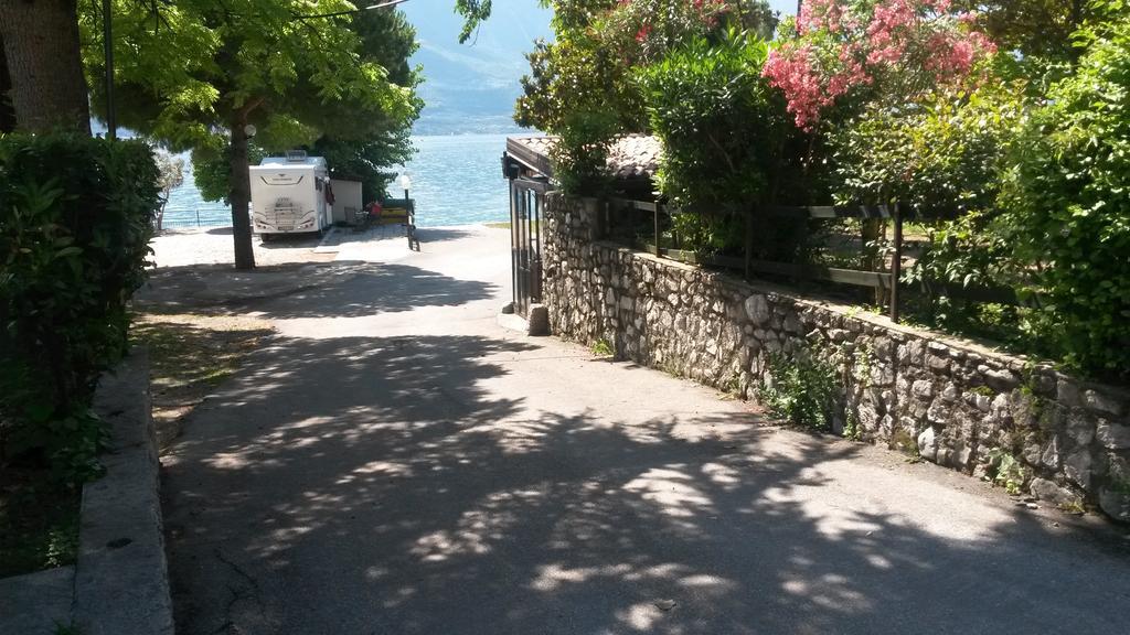 Camping Park Garda Limone sul Garda Exterior photo